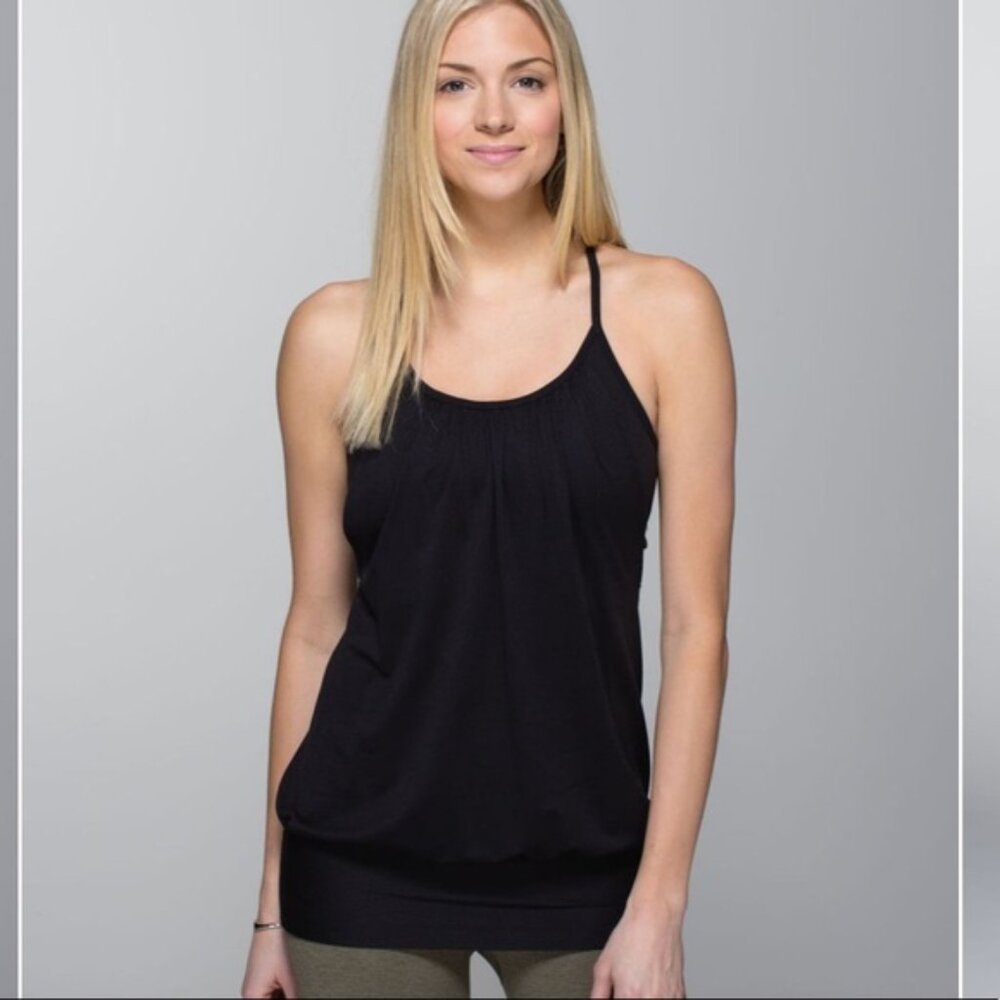 Lululemon black No Limit Tank, yoga tank with built in sports bra